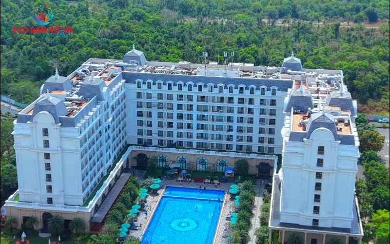 Khach-san-5-sao-vin-holiday-fiesta-phu-quoc