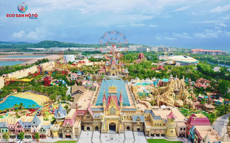 toan-canh-khu-vui-choi-vinwonders-phu-quoc