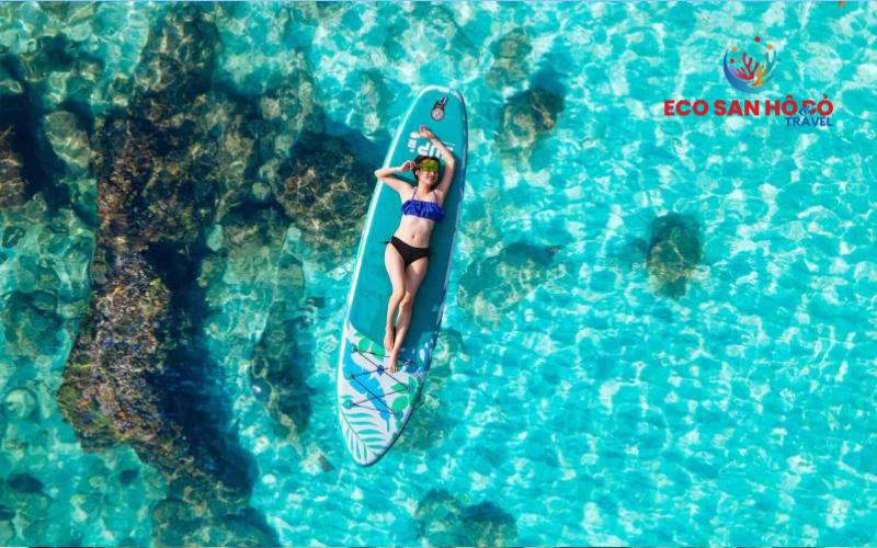 chup-hinh-tren-sup-phu-quoc