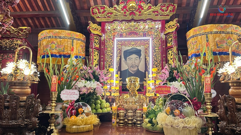 dinh-than-nguyen-trung-truc-10