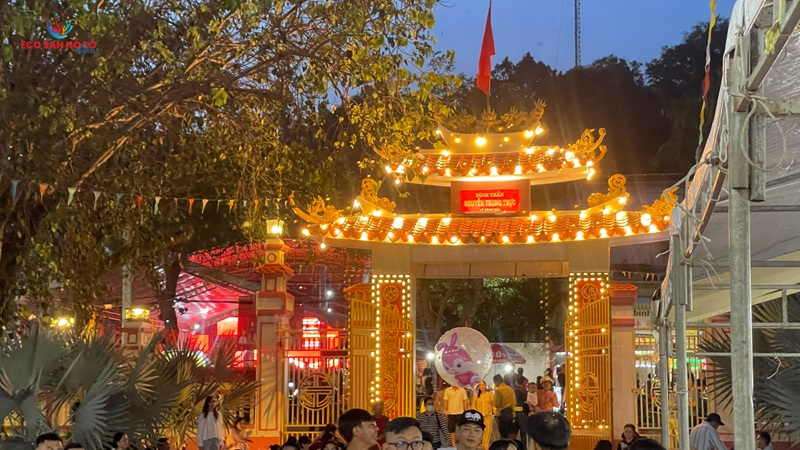 đình thần ông nguyễn tham quan khi nào cũng được
