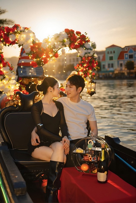 cheo-thuyen-tren-song-venice-2