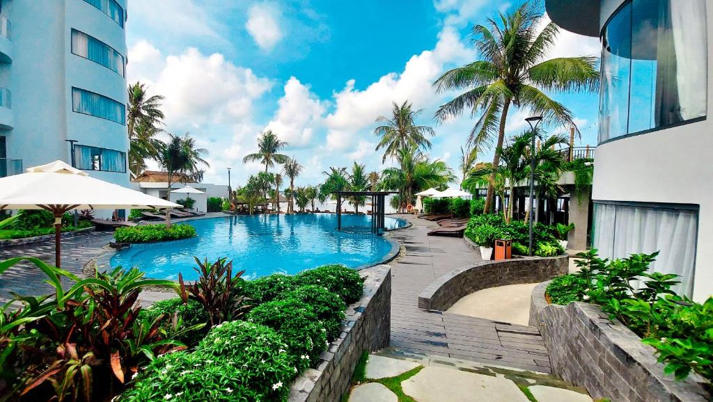 3 NGÀY 2 ĐÊM TỰ TÚC Ở KHÁCH SẠN TIÊU CHUẨN 3 SAO TRUNG TÂM