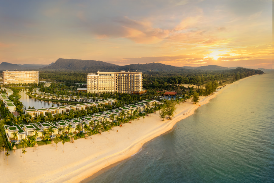 Combo 3N2Đ Movenpick Waverly Resort Phú Quốc