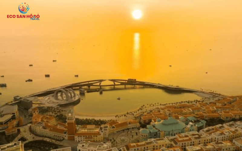 ngam-hoang-hon-tai-sunset-town