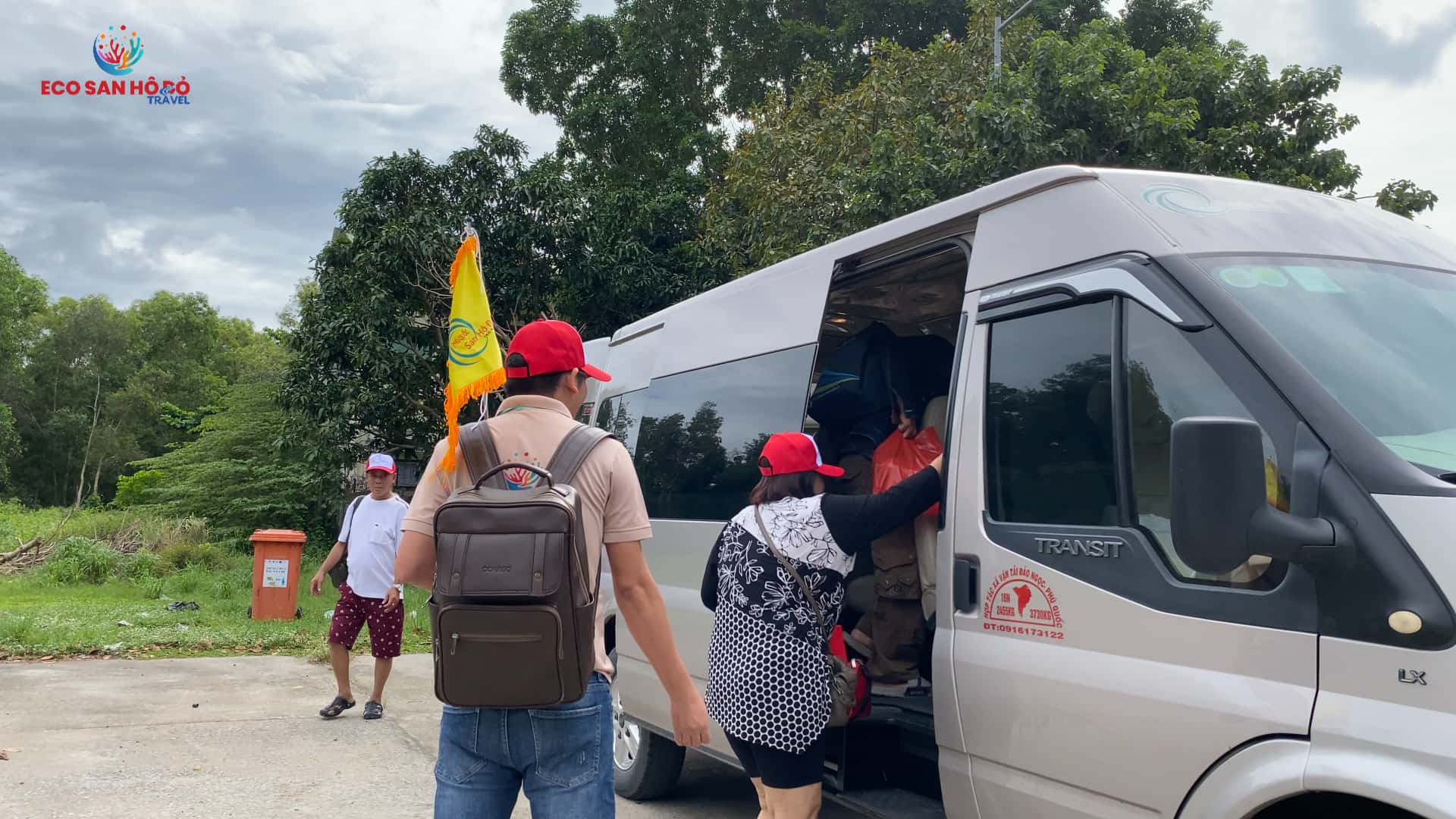Chi phí xe đưa đón sân bay và bến tàu Phú Quốc.
