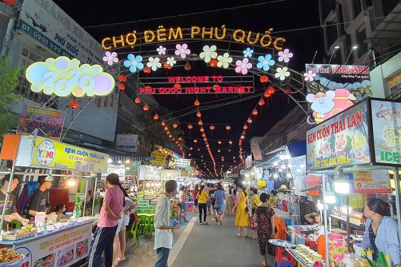 Review Chợ Đ&ecirc;m Ph&uacute; Quốc 2026: Kinh Nghiệm Tham Quan &amp; Lịch Tr&igrave;nh Gợi &Yacute; Trong Ng&agrave;y