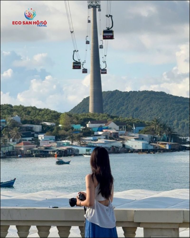 N&ecirc;n Đi Tour Đảo Kết Hợp C&aacute;p Treo Hay Tự T&uacute;c Mua V&eacute; Đi H&ograve;n Thơm?