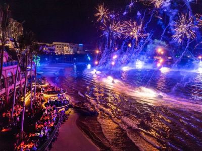 Symphony Of The Sea Ph&uacute; Quốc &ndash; Show tr&igrave;nh diễn ph&aacute;o hoa, jetski v&agrave; flyboard đẳng cấp tại Sunset Town